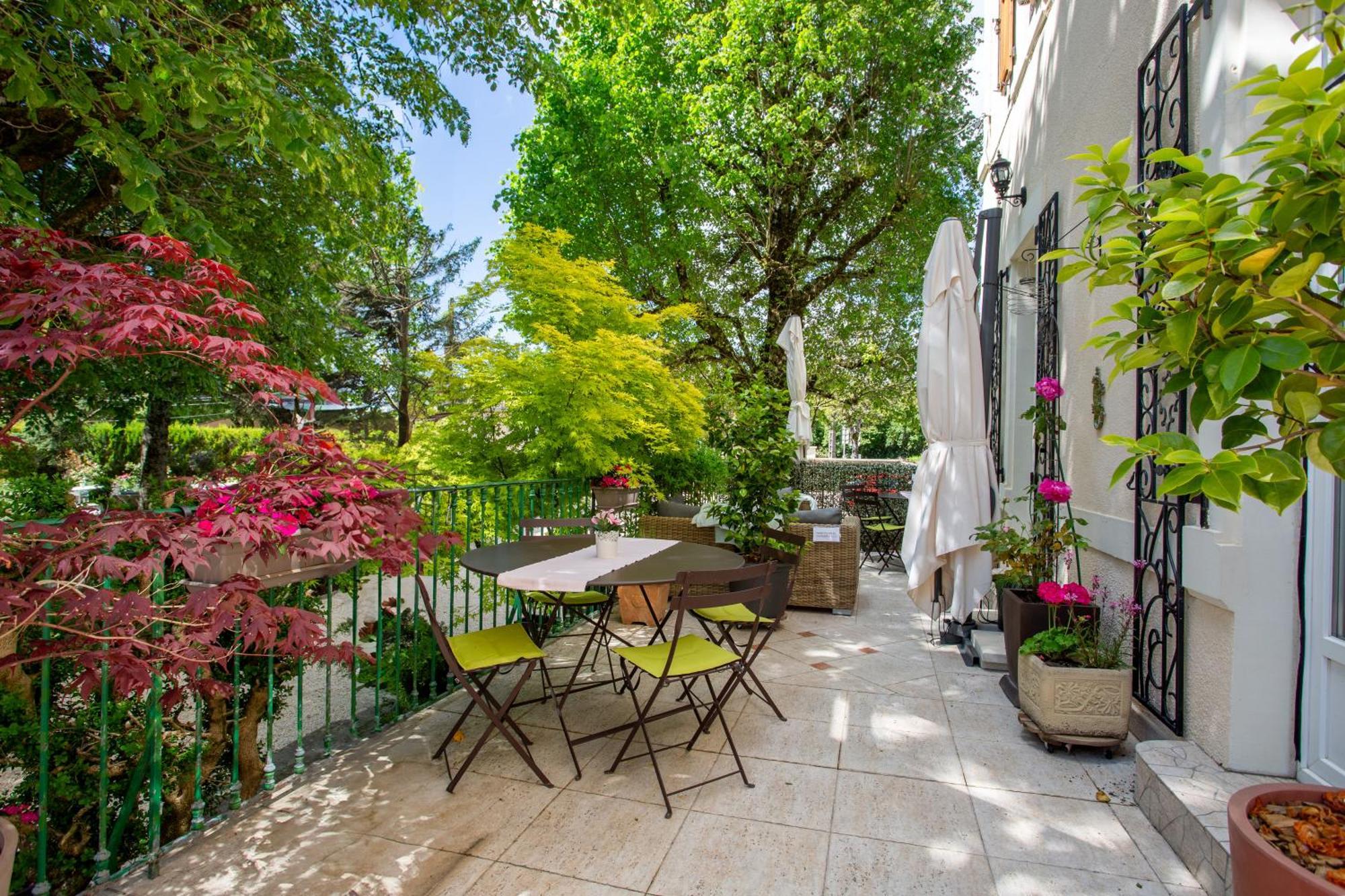 Gites Du Caylar - Chambres Et Appartments Le Caylar Kültér fotó