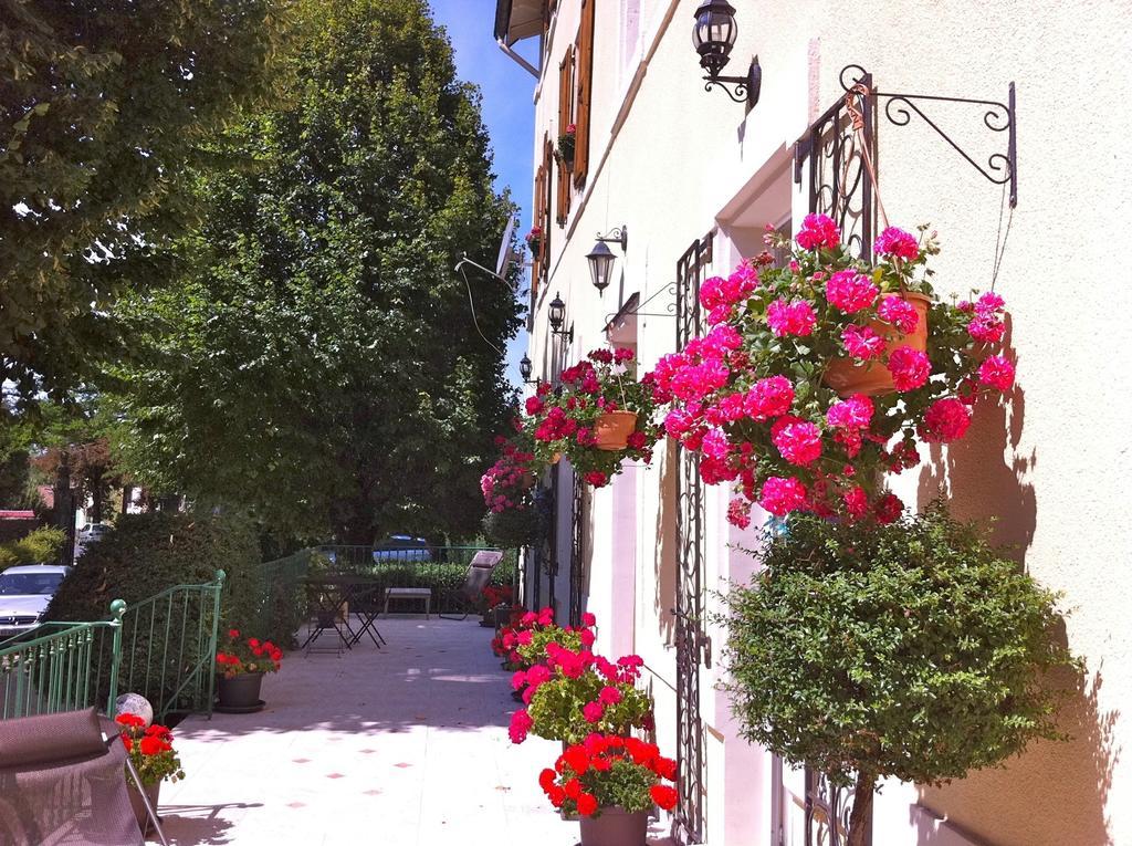 Gites Du Caylar - Chambres Et Appartments Le Caylar Kültér fotó